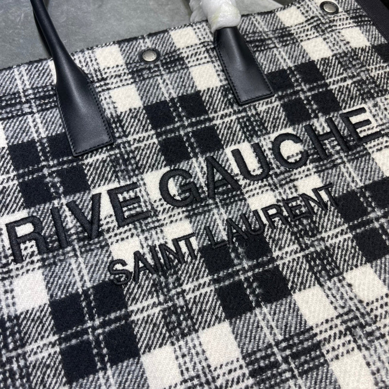 Luxurious Totes - Latest - 8484