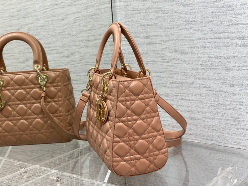 Luxurious Totes - Latest - 6235