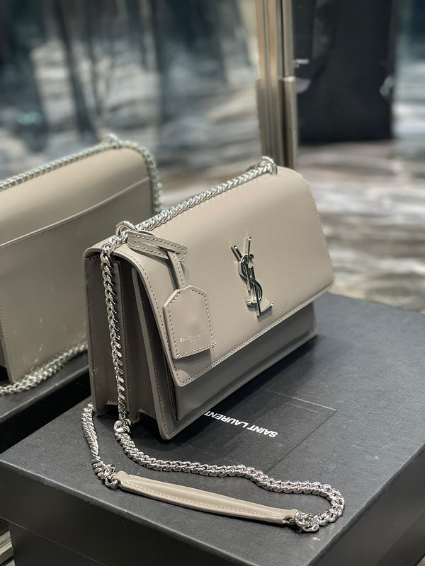 Luxurious Totes - Latest - 8540