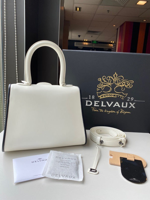 Luxurious Totes - Latest - 6187