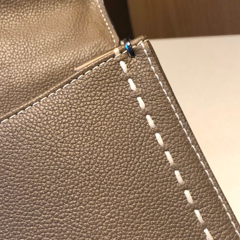 Luxurious Totes - Latest - 6160