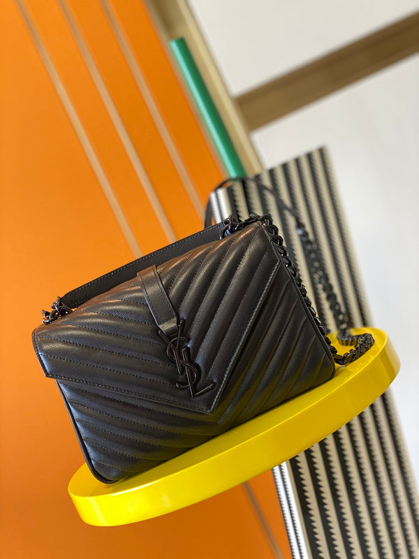 Luxurious Totes - Latest - 8580