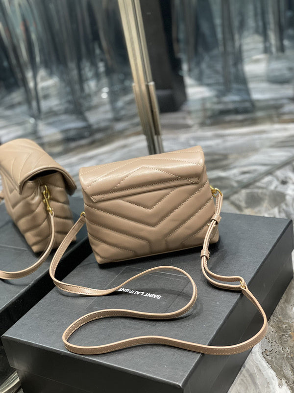 Luxurious Totes - Latest - 8791
