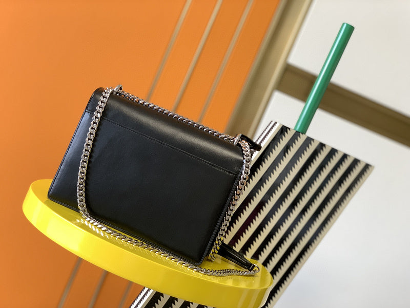 Luxurious Totes - Latest - 8881
