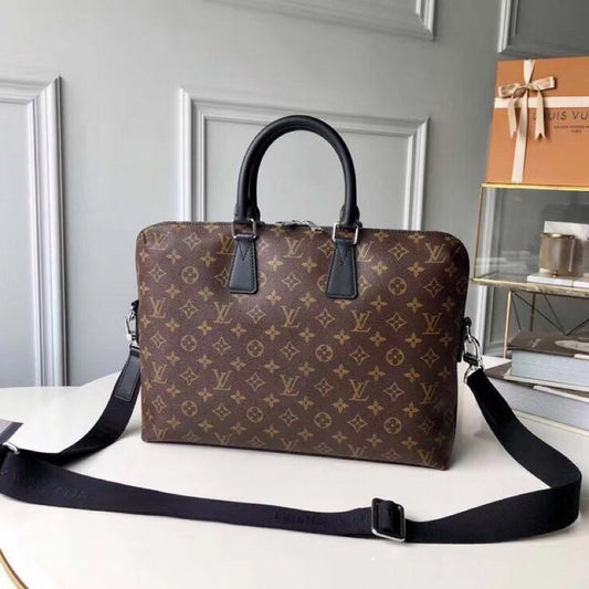 LOV - Luxurious Totes - 2547