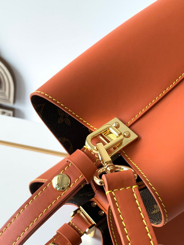 Luxurious Totes - Latest - 9725