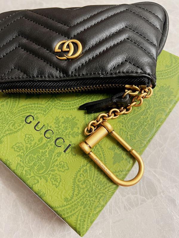 GUI - Luxurious Totes - 964