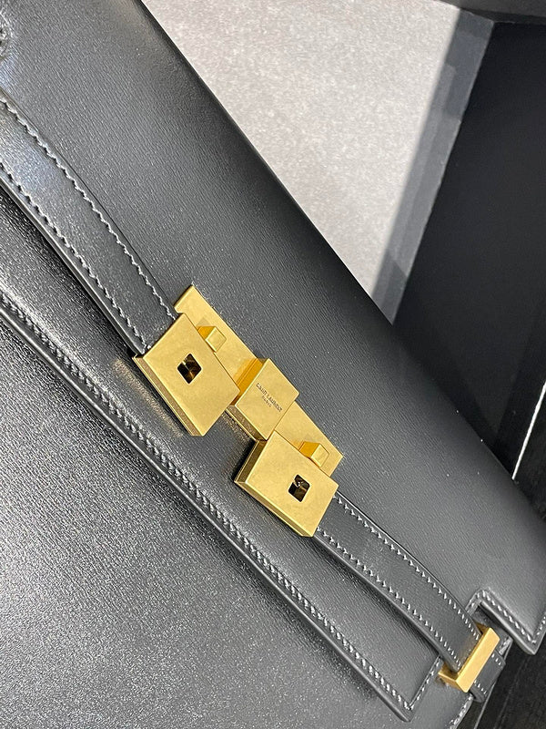 Luxurious Totes - Latest - 8473