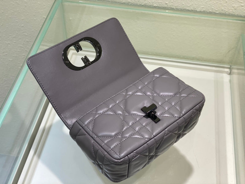 Luxurious Totes - Latest - 6354