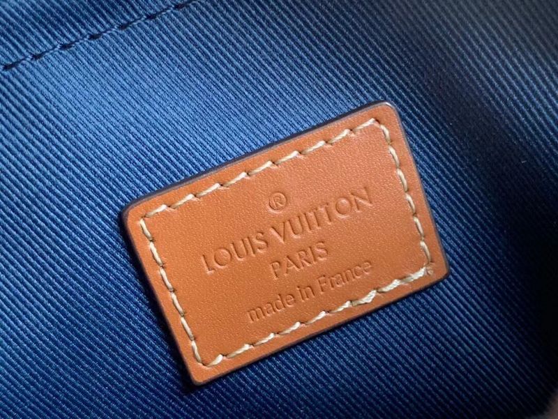 LOV - Luxurious Totes - 1108