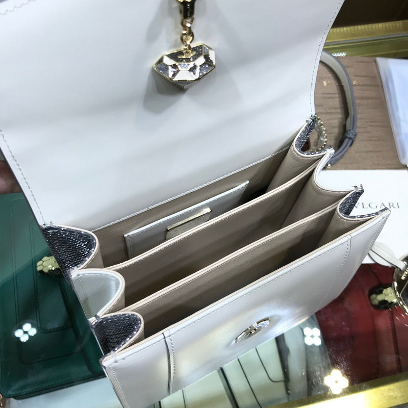 Luxurious Totes - Latest - 4800