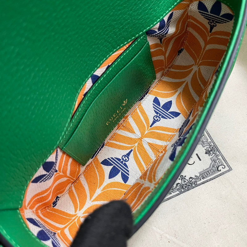 GUI - Luxurious Totes - 386