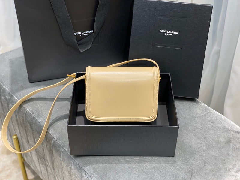 Luxurious Totes - Latest - 8199