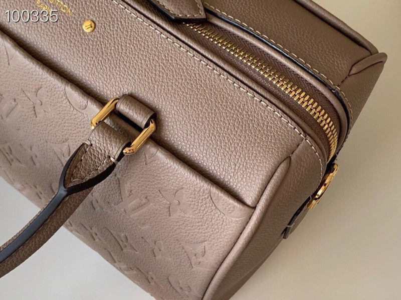 Luxurious Totes - Latest - 9676