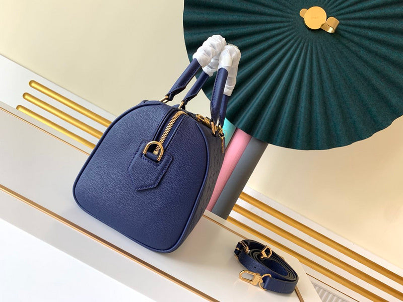 LOV - Luxurious Totes - 064