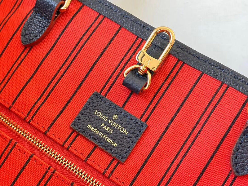 LOV - Luxurious Totes - 2665