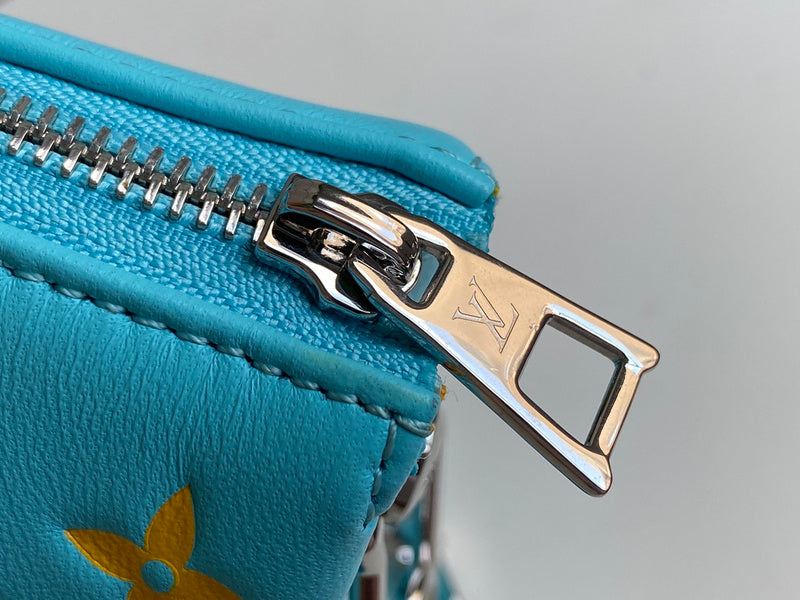 LOV - Luxurious Totes - 2409