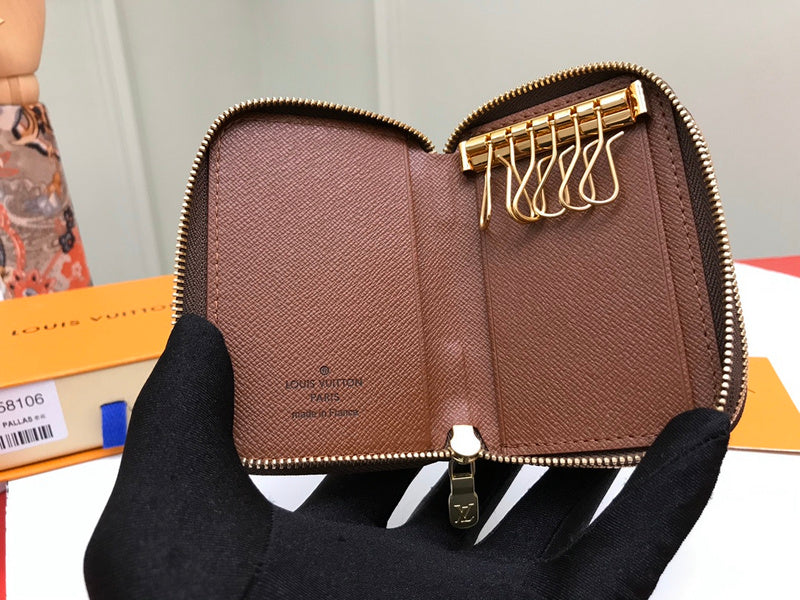 Luxurious Totes - Latest - 753