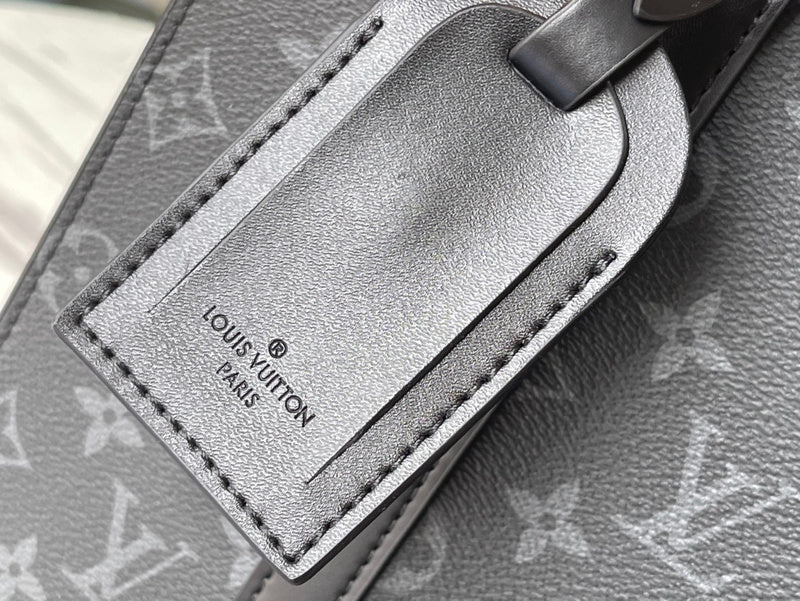 LOV - Luxurious Totes - 607