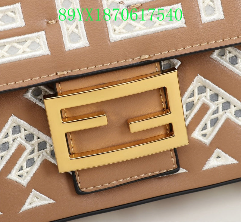 GC - Shoulder - 2986