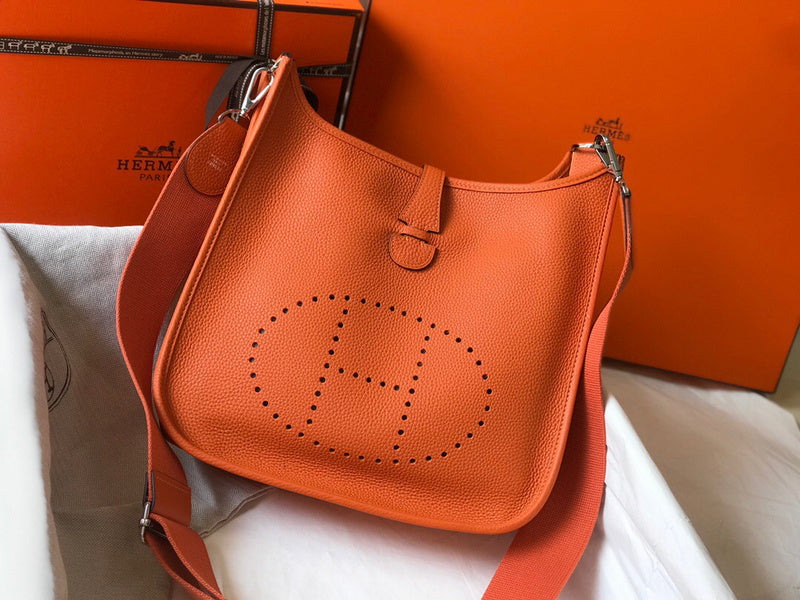 Luxurious Totes - Latest - 6817