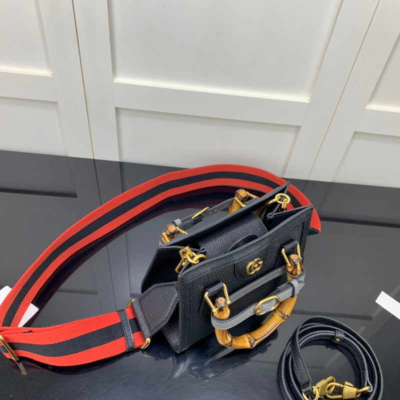 GUI - Luxurious Totes - 1062