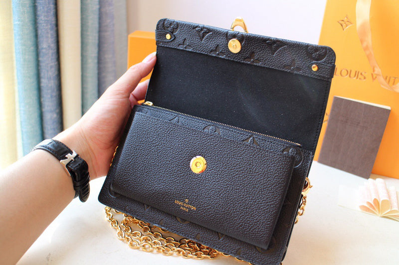 Luxurious Totes - Latest - 2648