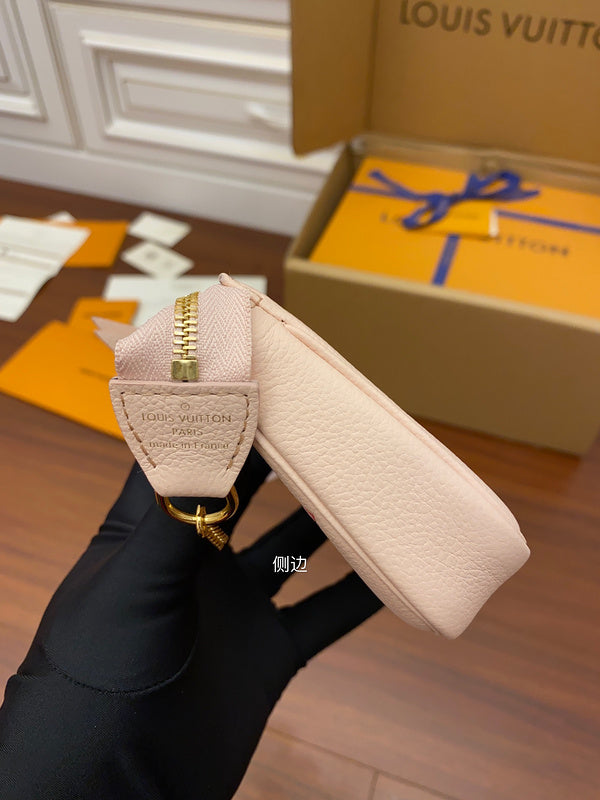 LOV - Luxurious Totes - 1049