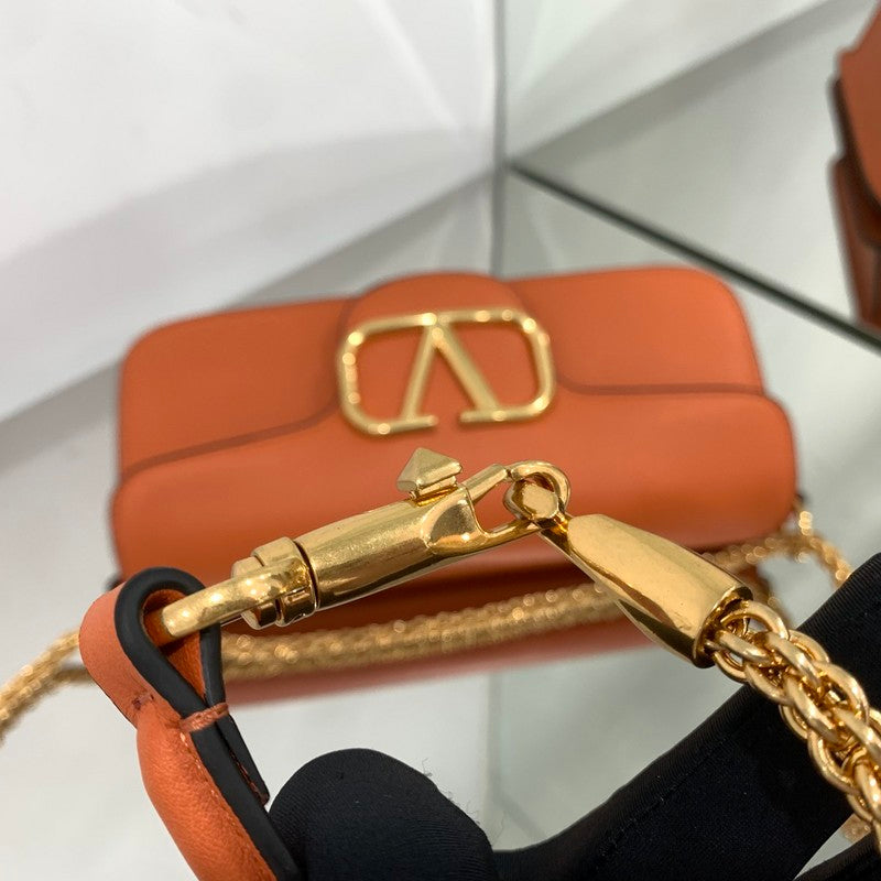 Luxurious Totes - Latest - 4462