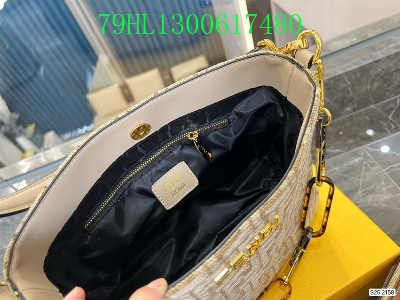 GC - Shoulder - 2892