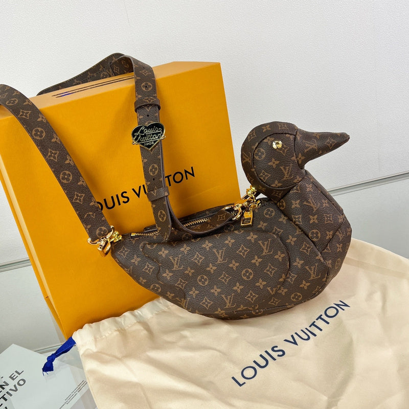 LOV - Luxurious Totes - 1458