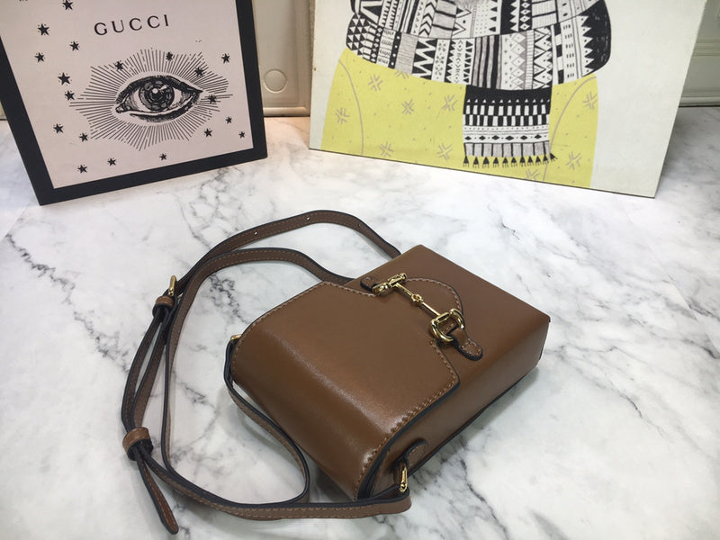 GUI - Luxurious Totes - 1099
