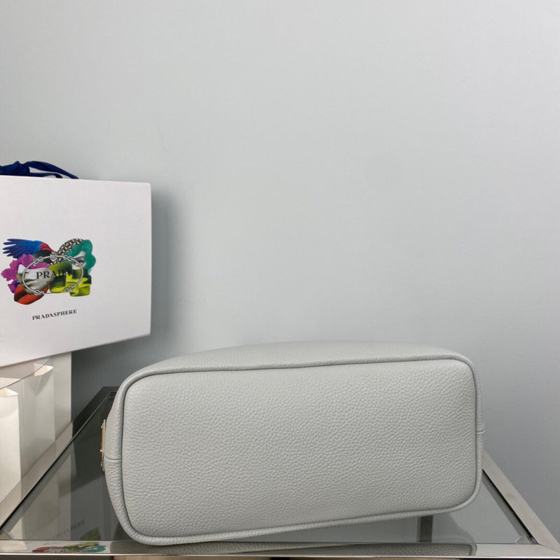 Luxurious Totes - Latest - 4520