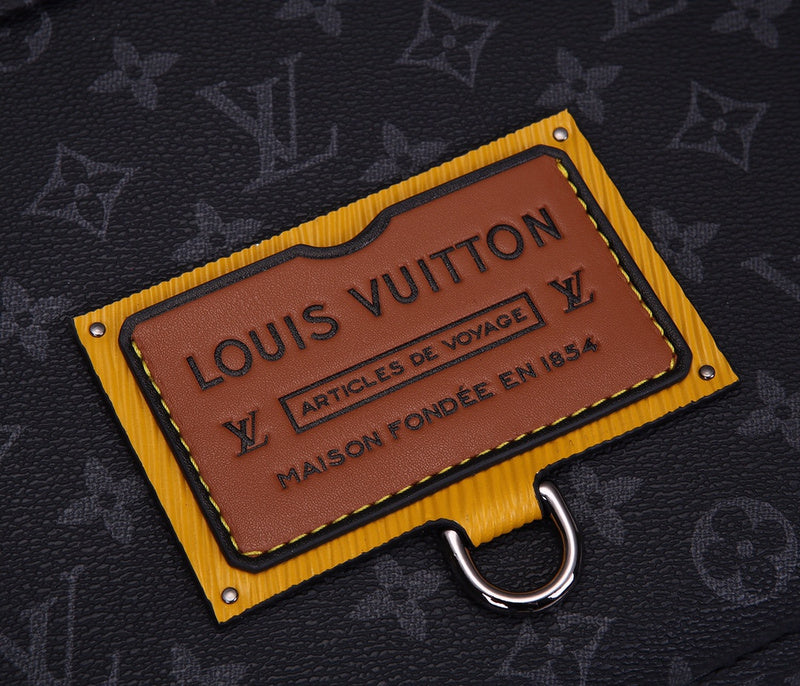 LOV - Luxurious Totes - 1906