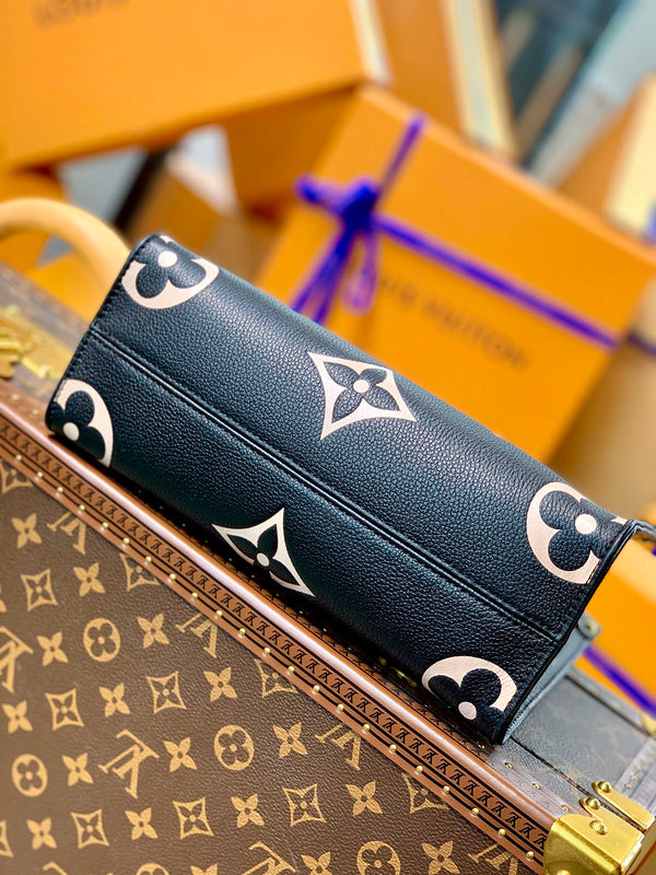 LOV - Luxurious Totes - 2509