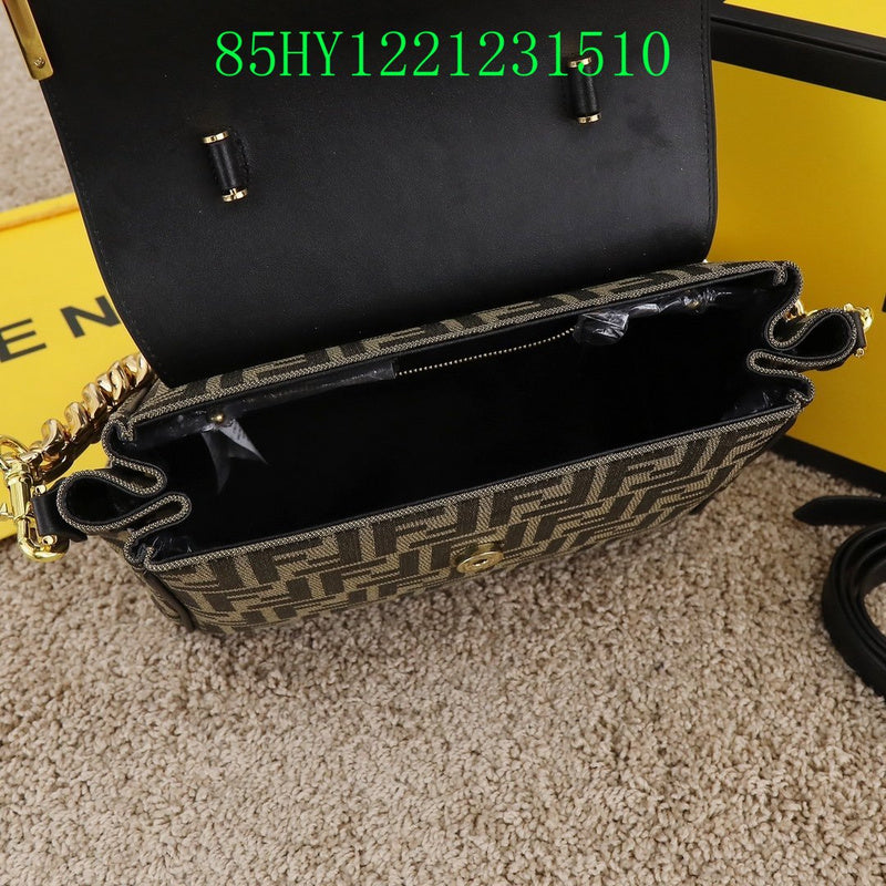 GC - Shoulder - 2759