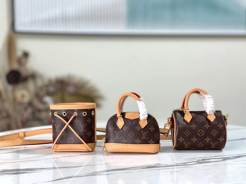 LOV - Luxurious Totes - 1799