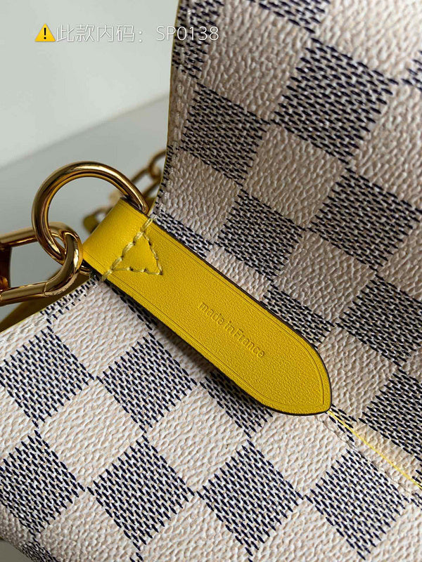 Luxurious Totes - Latest - 9760