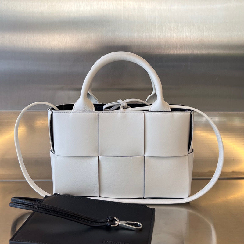 Luxurious-Totes - BV Bags - 585