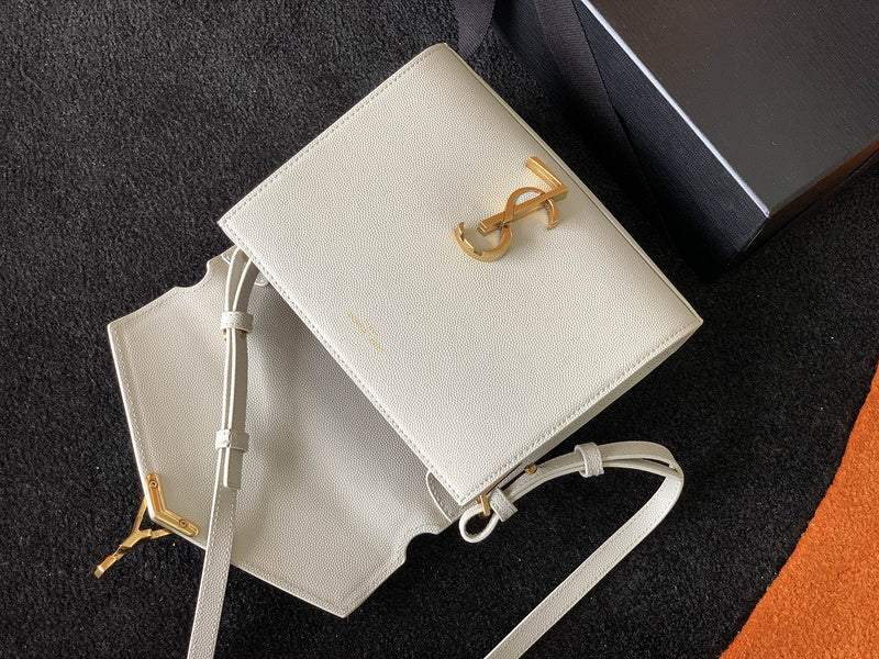 Luxurious Totes - Latest - 8862