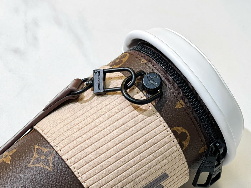 LOV - Luxurious Totes - 2457