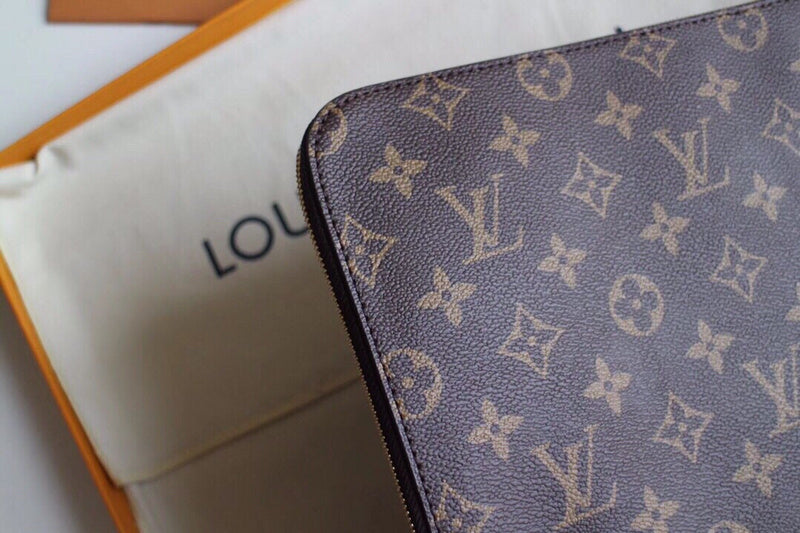 Luxurious Totes - Latest - 924
