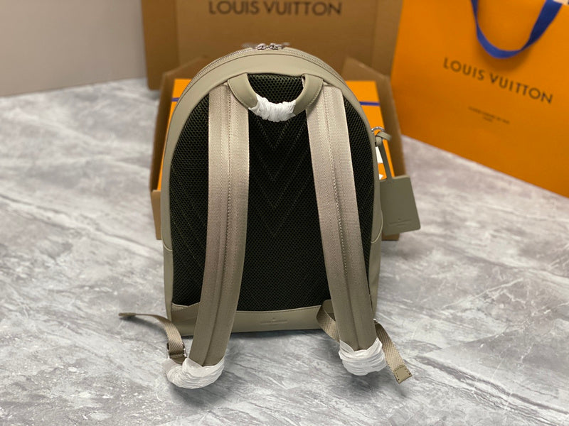 LOV - Luxurious Totes - 034