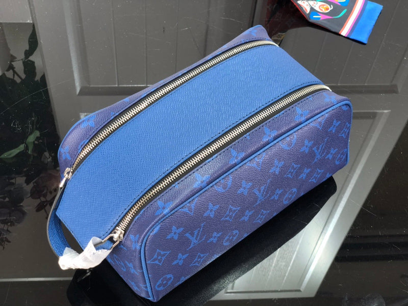 LOV - Luxurious Totes - 1854