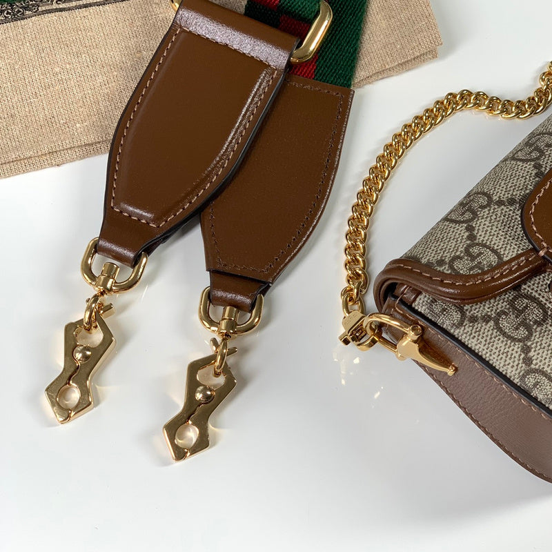 GUI - Luxurious Totes - 750