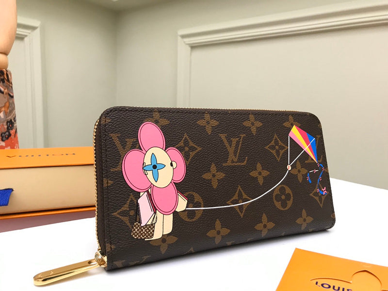 Luxurious Totes - Latest - 528