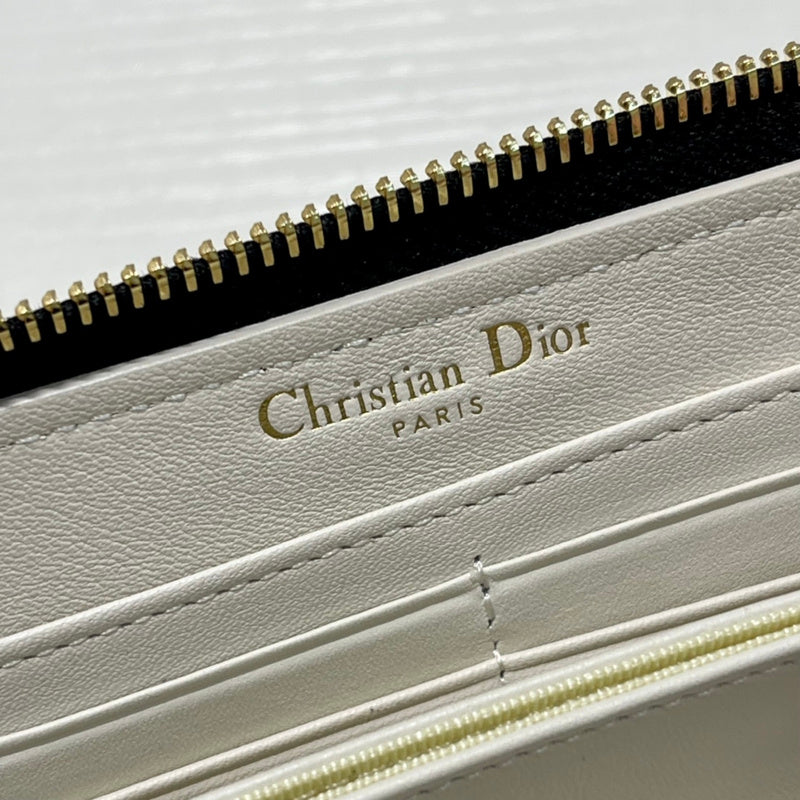 Luxurious Totes - Latest - 6260