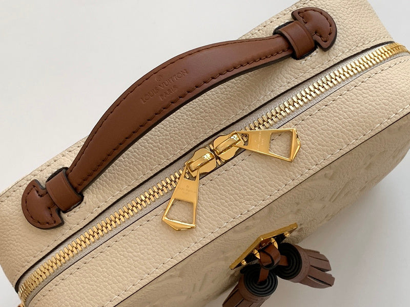 Luxurious Totes - Latest - 1400
