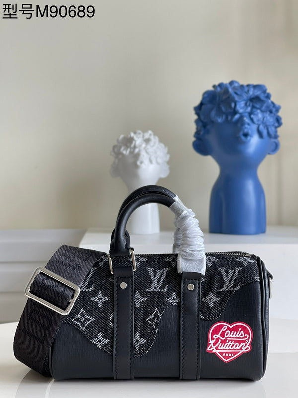 LOV - Luxurious Totes - 2164