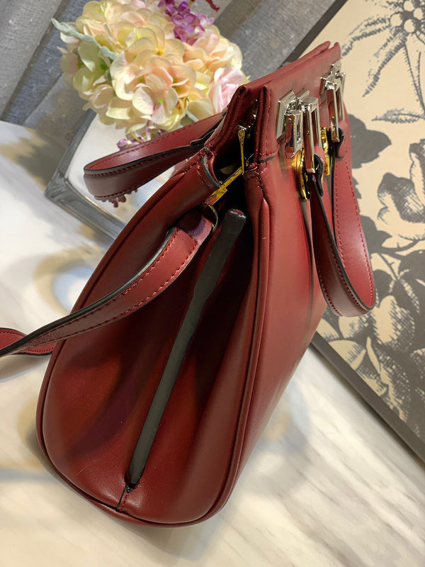 GUI - Luxurious Totes - 454